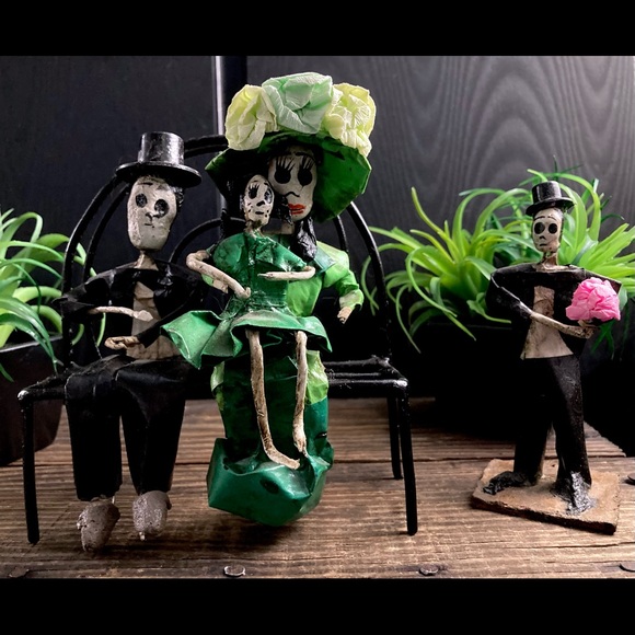 Day of the Dead Paper Maché Catrina Sculptures Dia de los Muertos Halloween - Picture 3 of 16